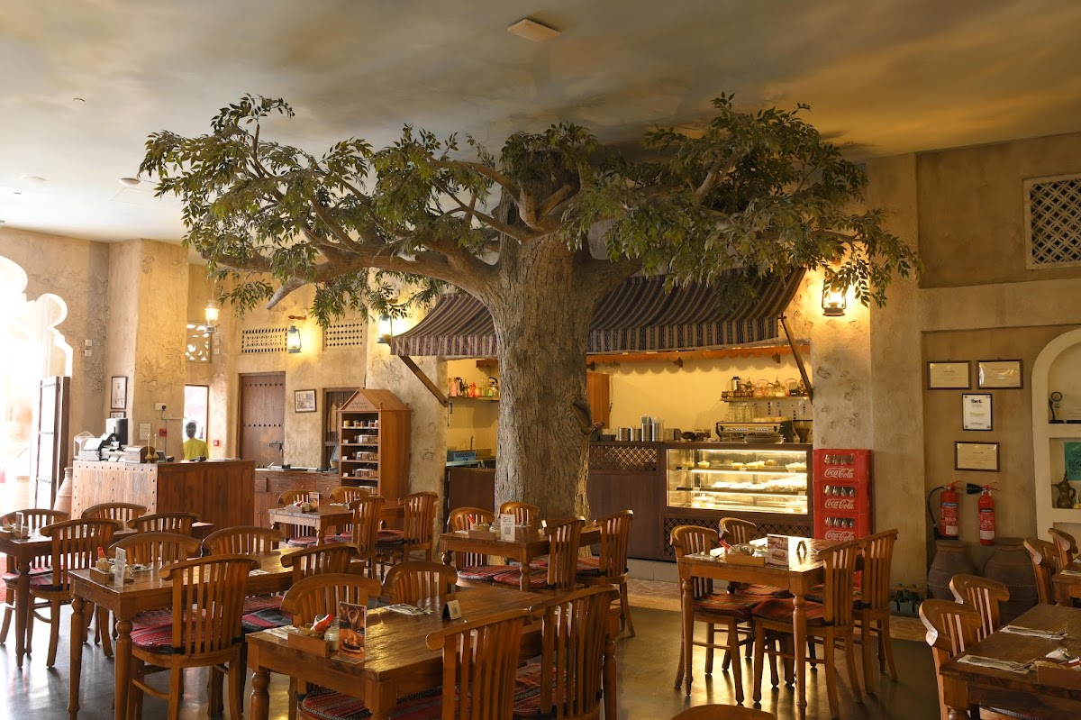Al Fanar Restaurant & Cafe