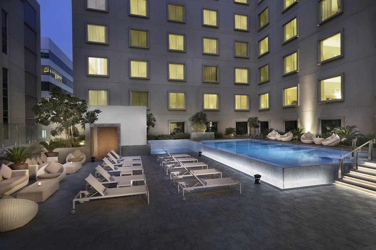 Hilton Garden Inn, Mall of the Emirates