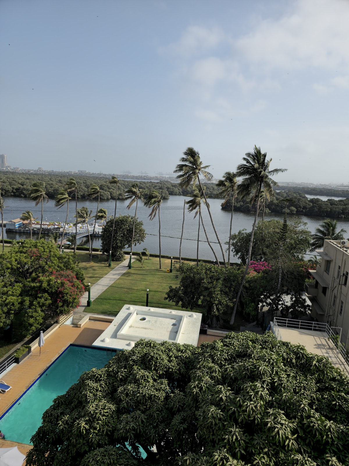 Beach Luxury Hotel