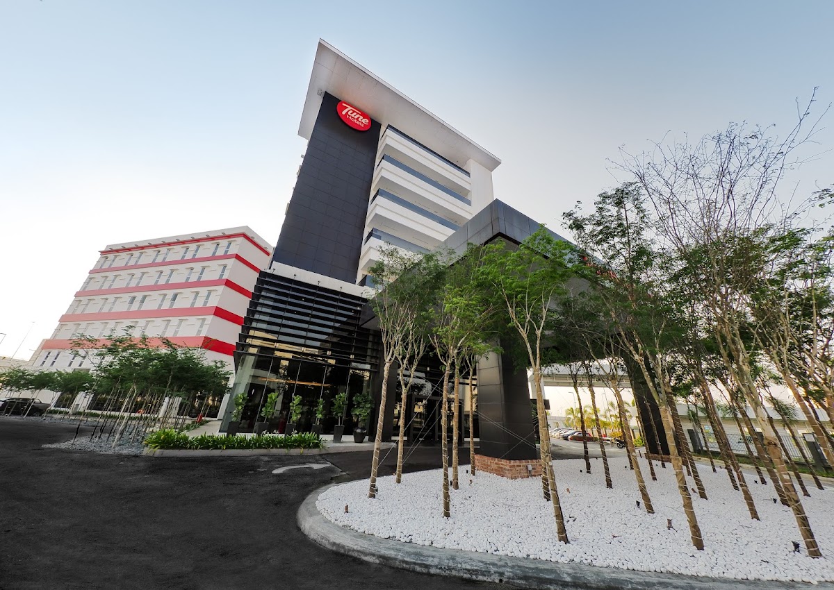 Tune Hotel KLIA-KLIA2